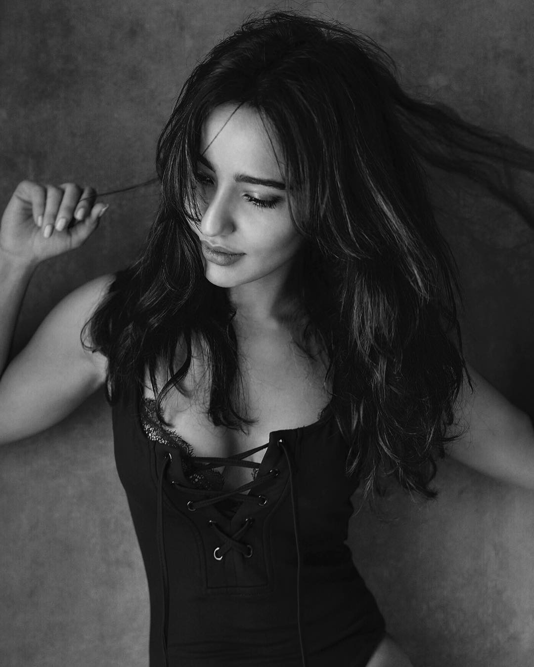 Hot Pictures download Neha Sharma