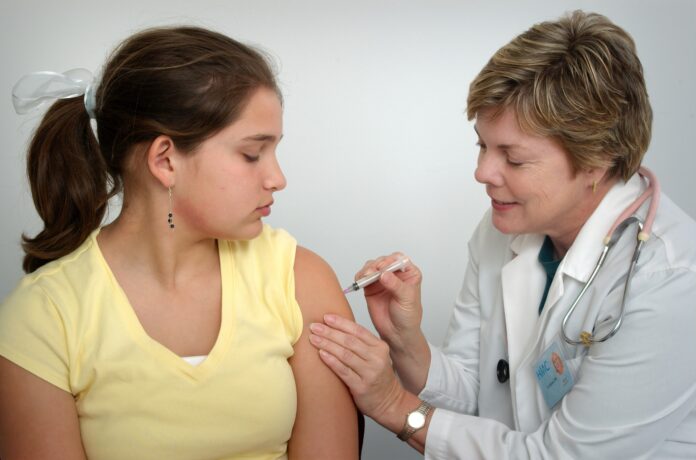 Five Tips for Students to Avoid the Flu