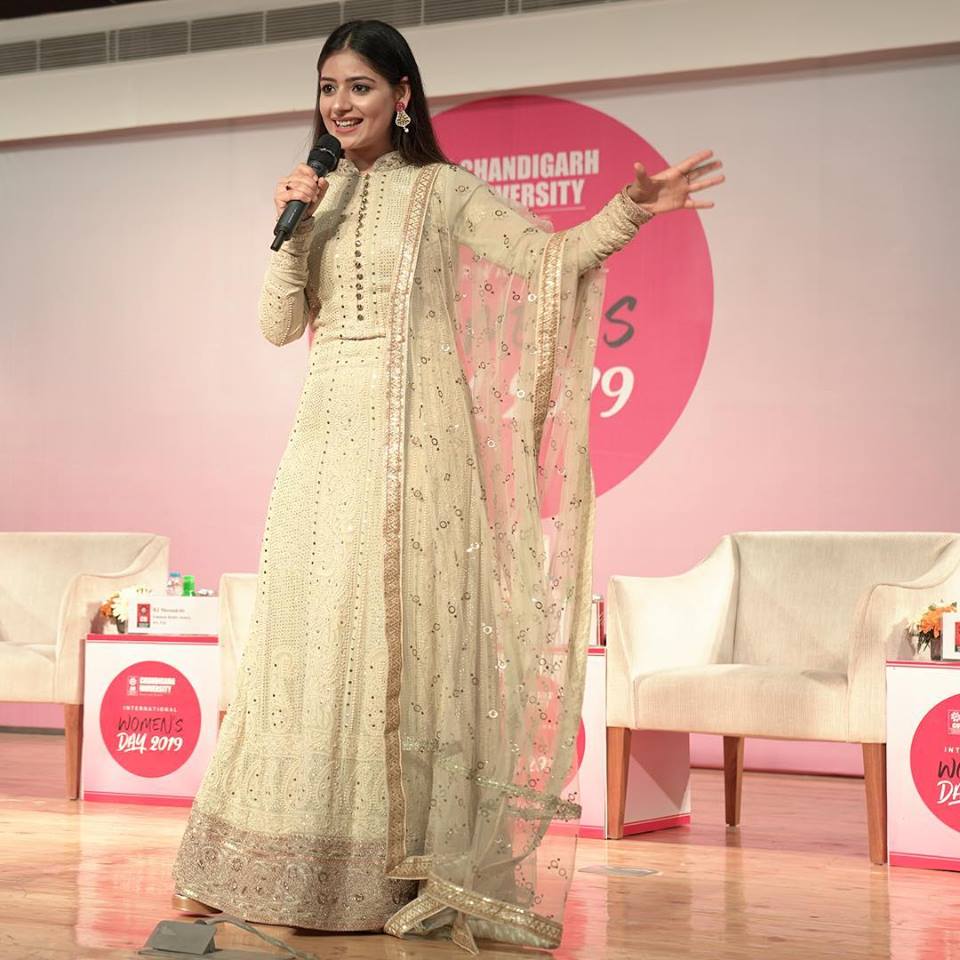 Tania Pollywood Actress Photos