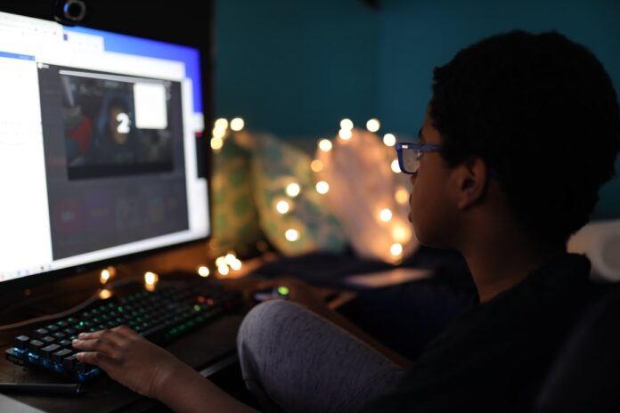 How to Trim a video and Repurpose it for Social media