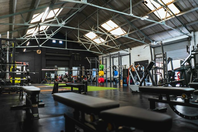 Best Gyms Near Dadar West 2024