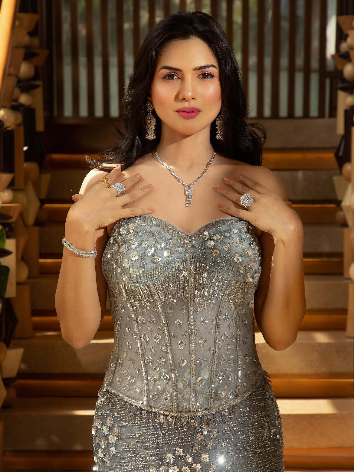 Akanksha Chamola Images